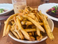 -悉尼塔旋转餐厅