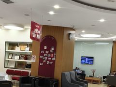 -雅悦齿科(顾村公园店)
