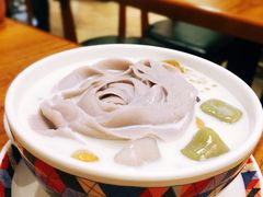 厚芋泥桃胶芋花园-糖纸甜品(恒一广场店)