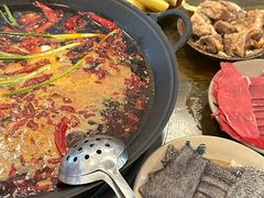 -黄潇洒老火锅(九眼桥宏济巷店)