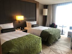 -上海滴水湖皇冠假日酒店