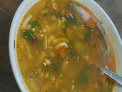 -明记汤揪片子炒面(红山市场特色美食街店)