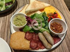 澳式早餐-Common Table · Brunch & Coffee