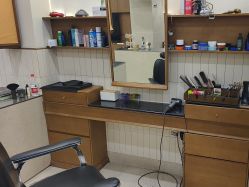 -MARTIN'S BARBER SHOP男士理发馆