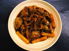 毛蟹炒年糕-马勒别墅·中餐厅