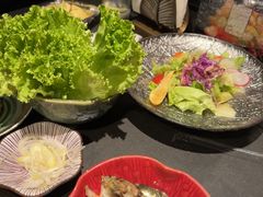 -铭牛烧肉·和牛海鲜自助(高新月牙湖店)