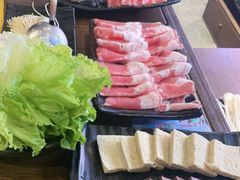 -呷哺呷哺 小火锅 (浦东新欧尚超市店)