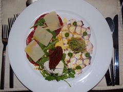 -卡佩罗意大利餐厅及酒吧Al Cappello Trattoria