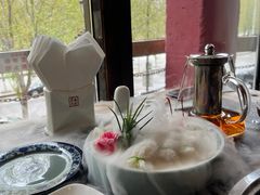-大匠工房古船木艺术餐厅·猪肚鸡专门店(长白仙岛店)