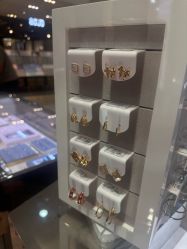 -Réluxe瑞兰穿耳(金光华广场店)