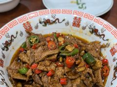 -湖南人家湘菜馆(镇江路店)