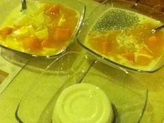 杨枝甘露&nbsp;&nbsp;震震布甸-长勺子东南亚(街道口店)