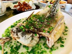 特色葱油飞鱼-岭南海晏楼(东晓南店)