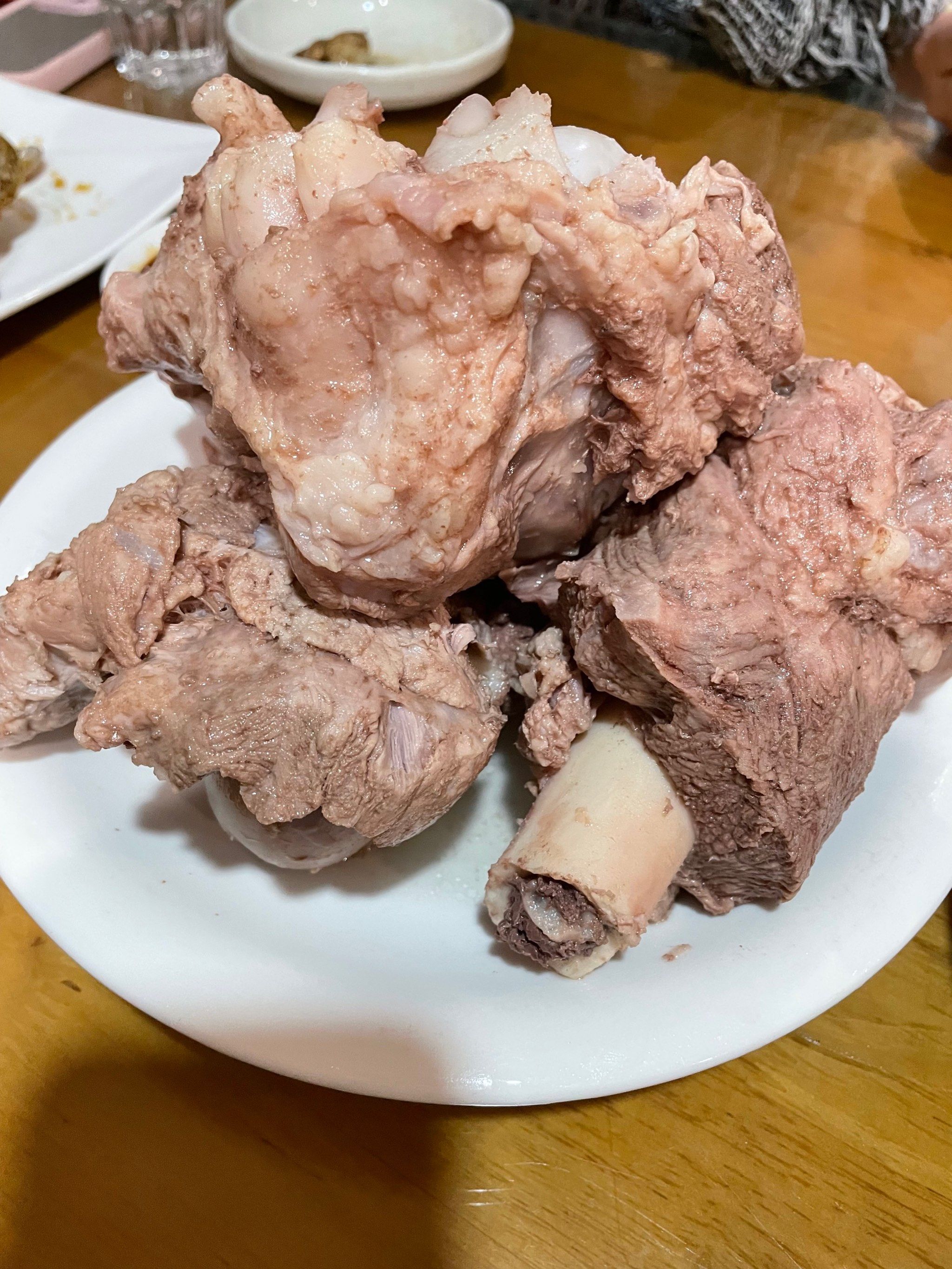 家楼下的一家大骨棒yyds的东北菜馆