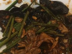 -舜耕山庄四时万和自助餐厅