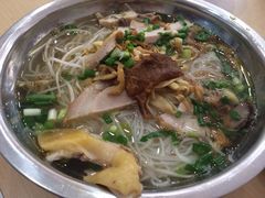-华姐鸡粉(教育路店)