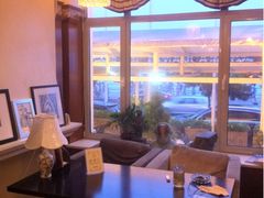 大堂咖啡吧一角-老味道民宿(栈桥店)