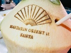 鲜椰汁-海角轩·三亚文华东方酒店