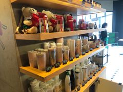 -星巴克(杭州西湖银泰1F店)