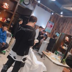 -PE SALON