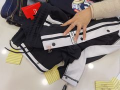 -易改衣 衣服精改 奢品护理