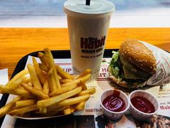 -The Habit Burger Grill 哈比特汉堡(复兴soho店)