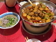 -冯烫烫跷脚牛肉·川菜小馆(武胜西街店)