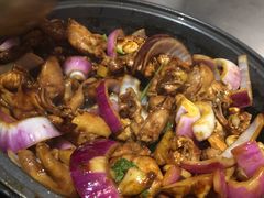 -胡须佬鸡煲四季火锅店(石厦西村直营店)