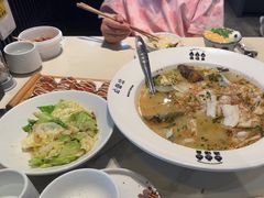 -渔语鱼酸菜鱼新川菜(来福士店)