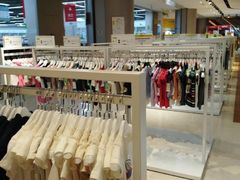 -BIGOFFS 超级折扣(仁恒伊势丹店)