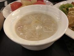-乐咖啡西餐厅(太湖皇冠假日酒店)