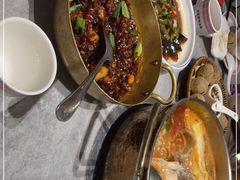 -野山舂·贵州现舂酸汤牛肉(民生路店)