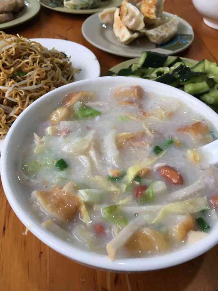 驰名猫记艇仔粥-"一直钟情于这家黄埔古港里的猫记小吃!猫.