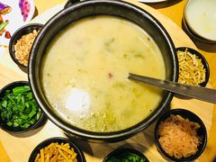 -钟记家菜(红专南路店)