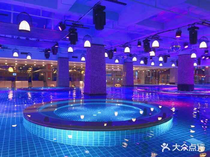 上引生活水世界(静安店)disco风泳池图片