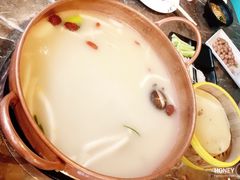 -三人行骨头王火锅(长寿店)