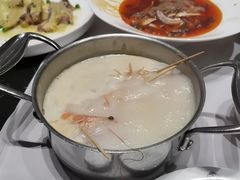 -红鼎豆捞·专注品质海鲜20年(宝丰路店)