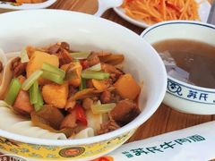 香菇鸡肉饭-苏氏牛肉面(团结路店)