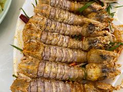 -覃记海鲜美食餐厅