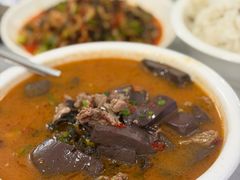 -明华饭庄(清泉街店)