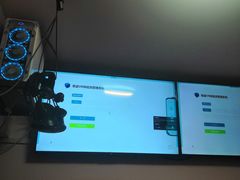 -VR间客漫虚拟现实体验馆(汉街店)