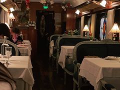 -火车头法国西餐厅