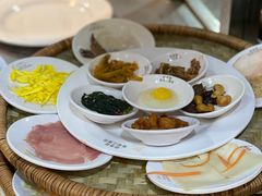 -桥香园云南过桥米线(金马碧鸡店)