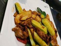 -粤色·老广州茶餐厅(河南商会大厦店)