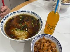 -鲁达面馆本帮风味(共康东路店)