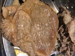 -木槿花韩式炭烤·熟成肉工坊(孙文东路店)