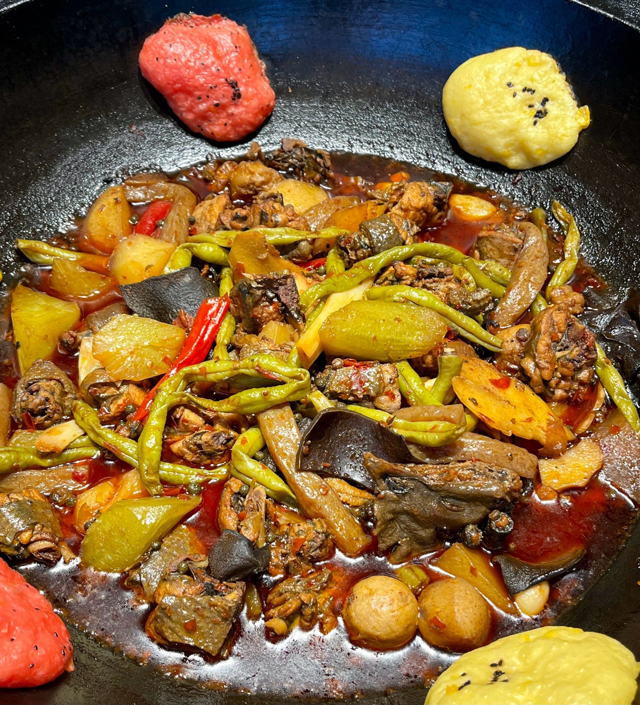 这是我目前在成都吃到最好吃的柴火鸡