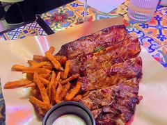 -LESCEDARS Brasserie Bistro香柏树