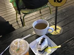 -莓园冰淇淋店