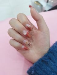 -安娜美甲美睫沙龙